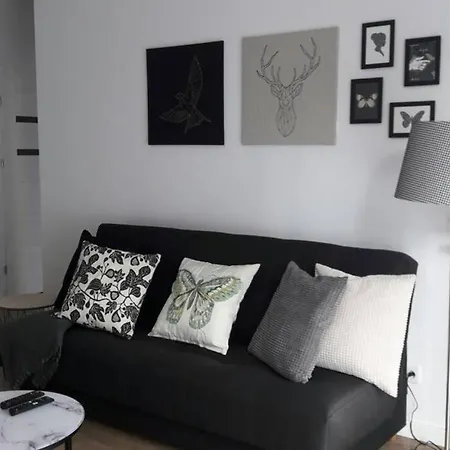 Apartmán Lux Close To Medicover And Paley
